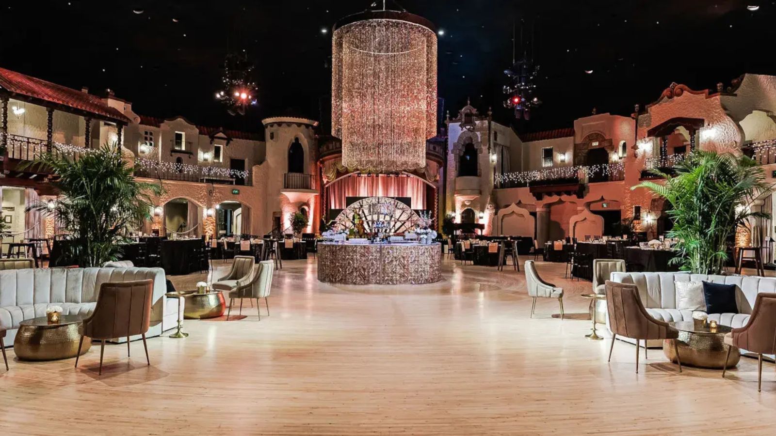 B2B eCommerce Industry Awards Americas 2026 Moves to the Historic Indiana Roof Ballroom